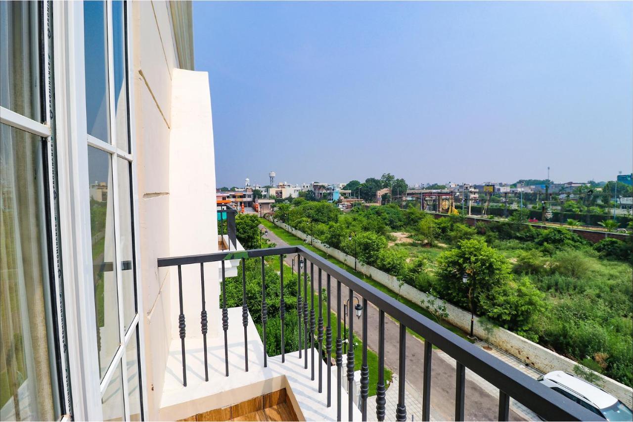 Fabhotel K9 Villa Ludhiana Exterior photo